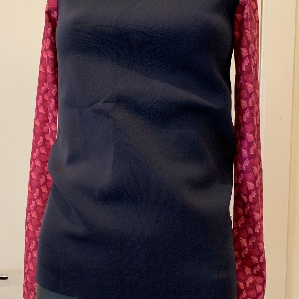 Swim Rash Guard - Picture 3 of 5